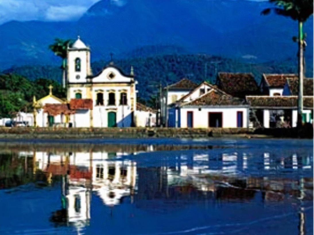 Suítes e Flats E Ponto Parati Exterior foto