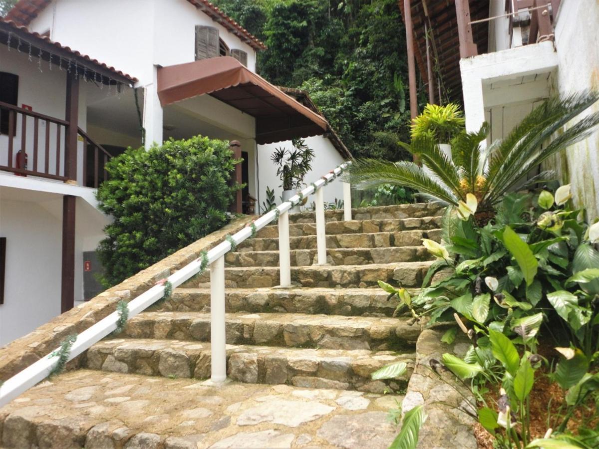 Suítes e Flats E Ponto Parati Exterior foto